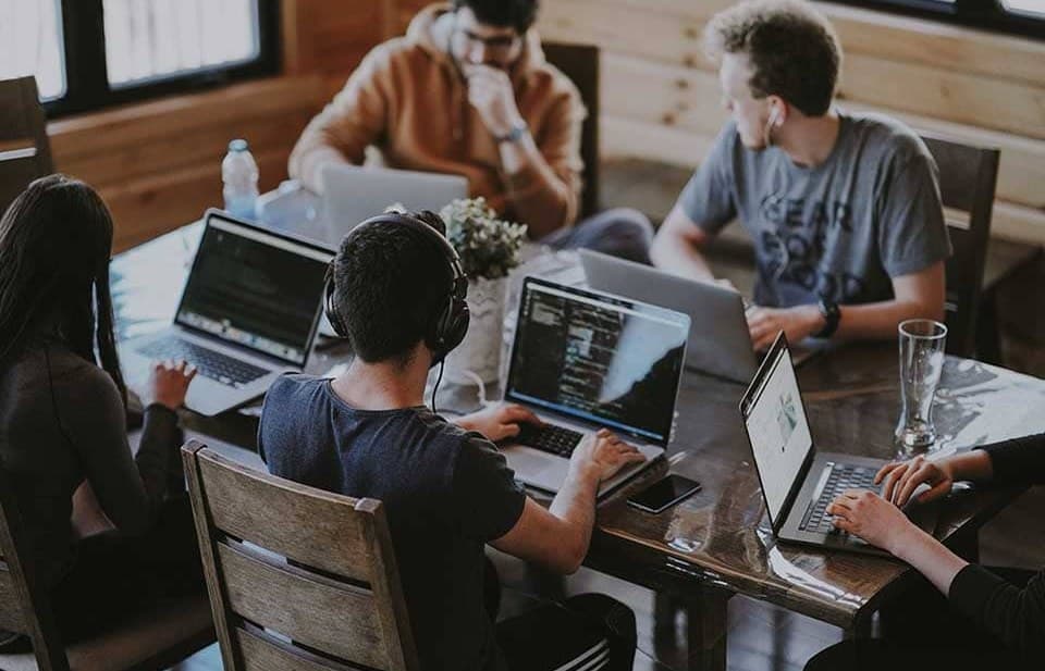 Команда UnexLab за работой